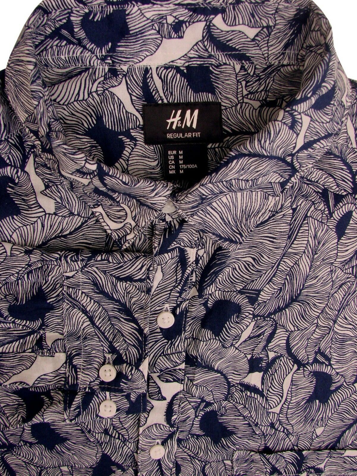 H M Shirt Mens 16 M Dark Blue White Leaves REGULAR FIT